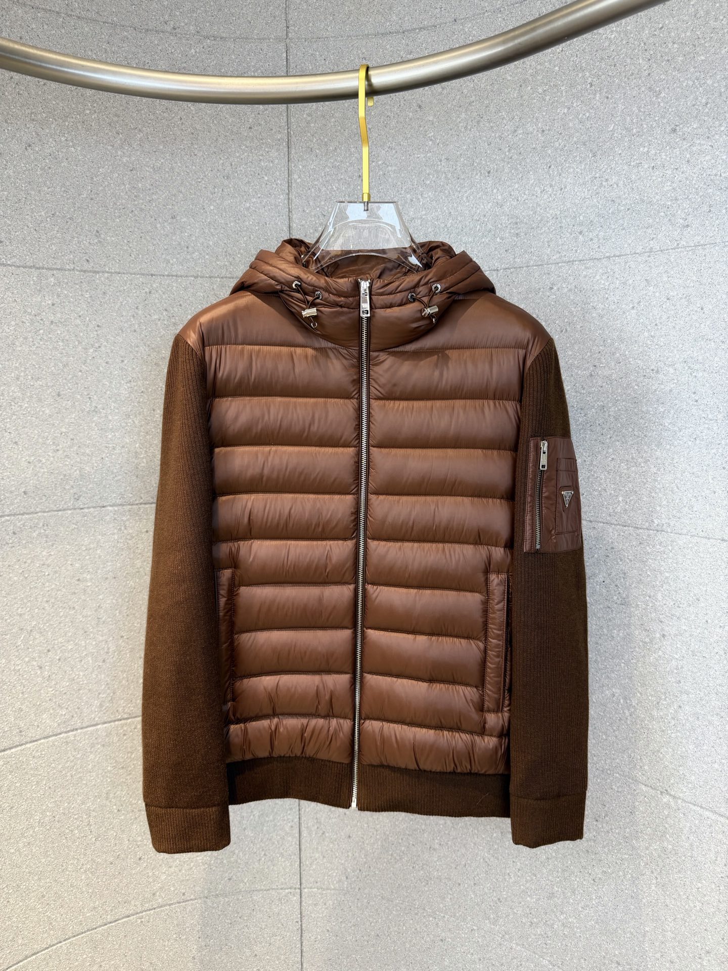 K 프ㄹ다 26FW 다운점퍼